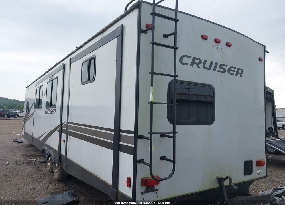 2021 CROSSROADS OTHER VIN: 4YDT33B2XM6321760