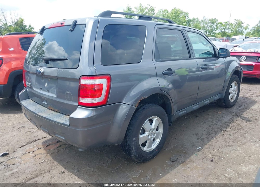 2011 FORD ESCAPE VIN: 1FMCU0D73BKA20318