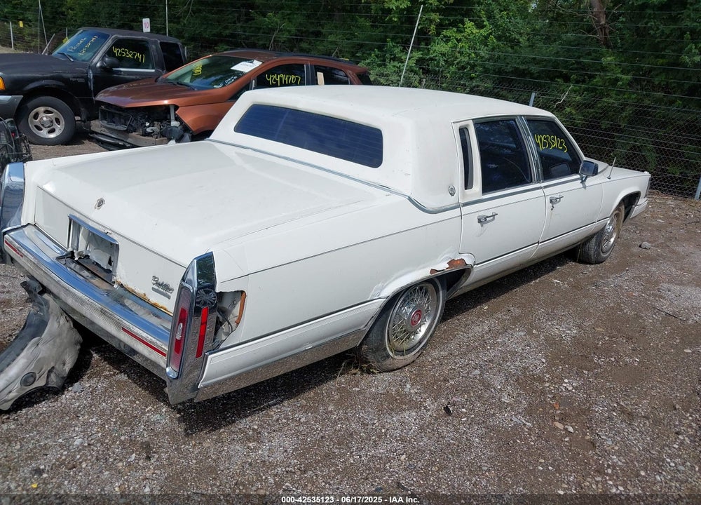 1991 CADILLAC BROUGHAM VIN: 1G6DW54E5MR723477