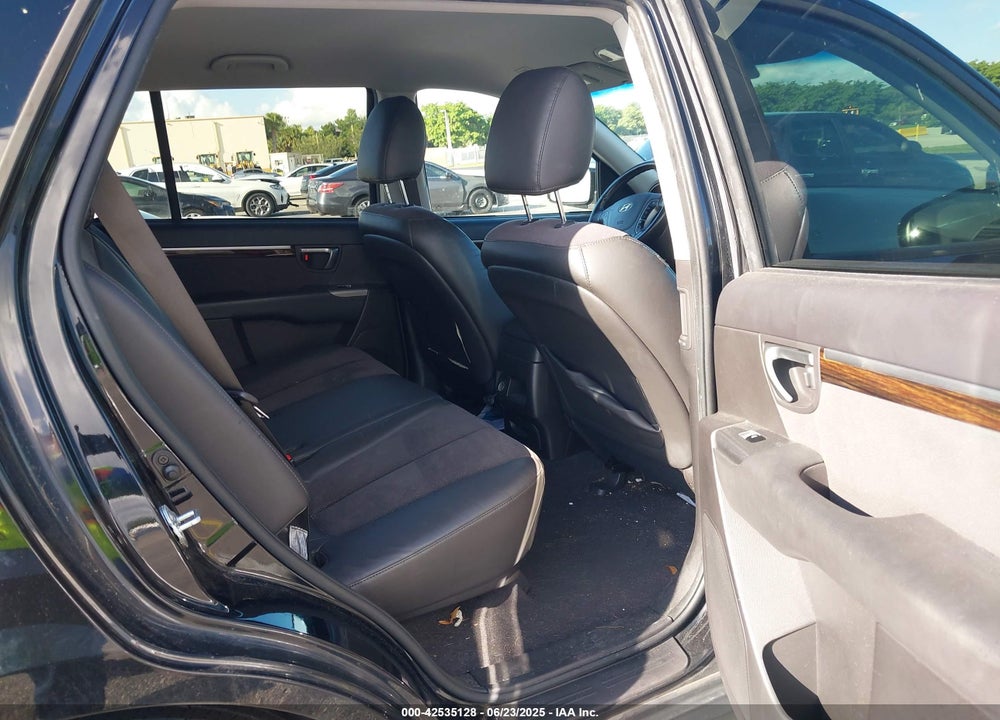 2012 HYUNDAI SANTA FE VIN: 5XYZHDAG9CG165014