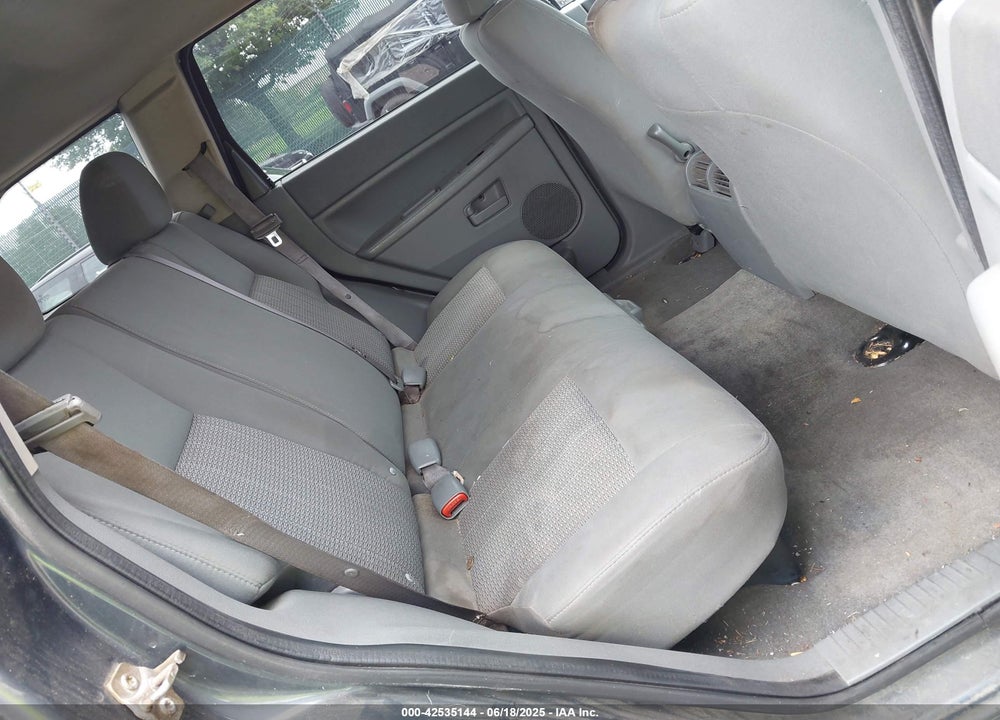 2007 JEEP GRAND CHEROKEE VIN: 1J8GR48KX7C537770