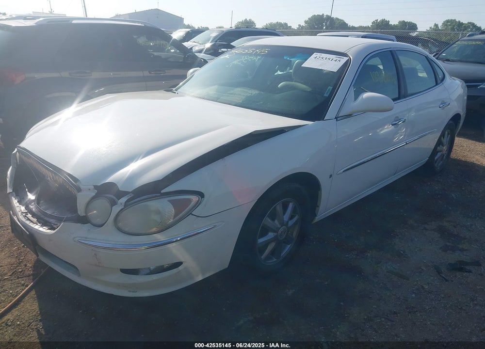 2008 BUICK LACROSSE VIN: 2G4WD582181223273