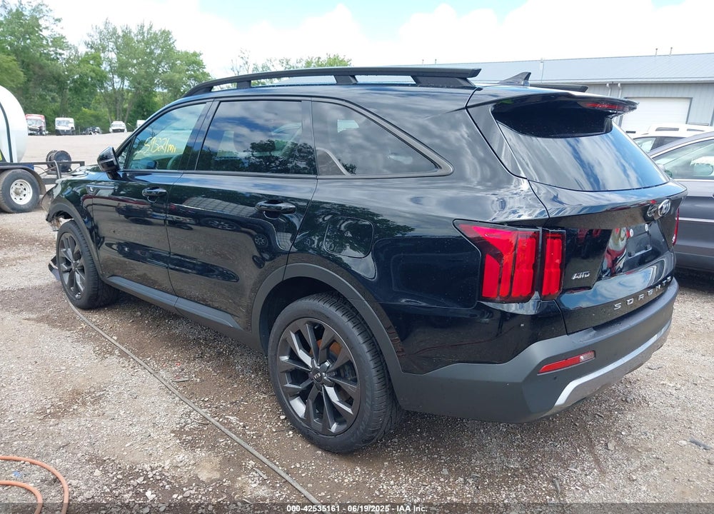 2021 KIA SORENTO VIN: 5XYRKDLF4MG050845