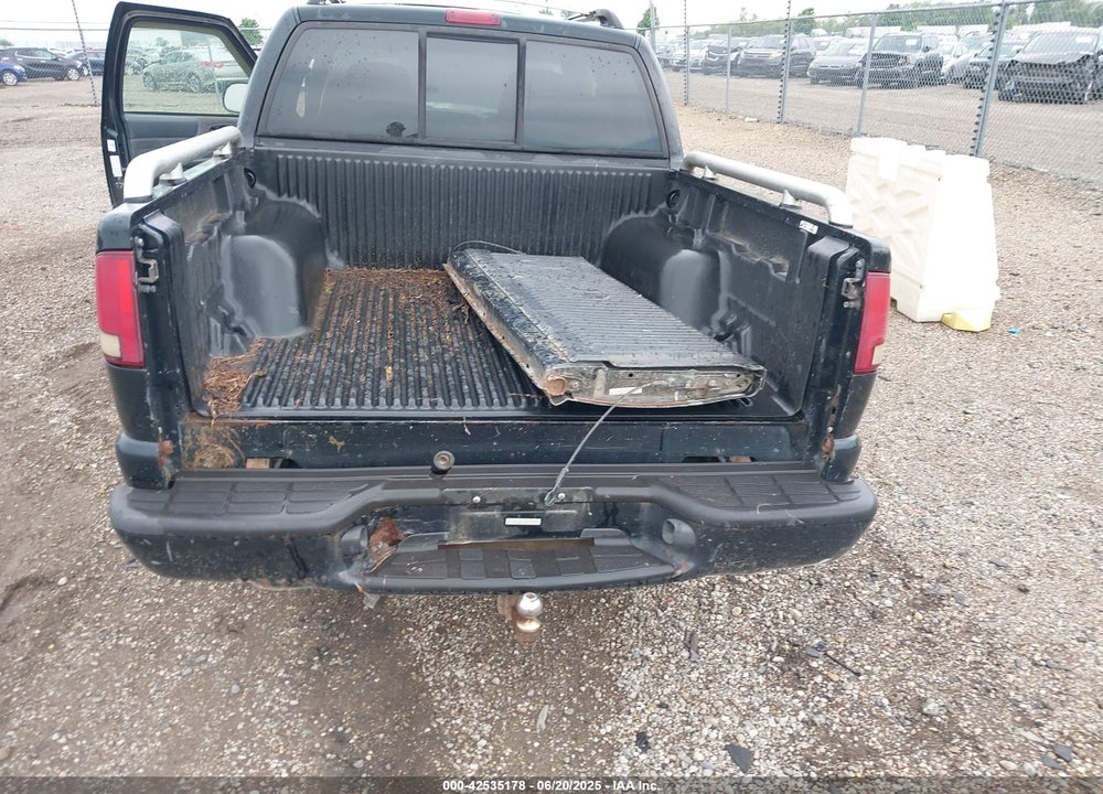 2002 GMC SONOMA SLS VIN: 1GTDT13W62K192594