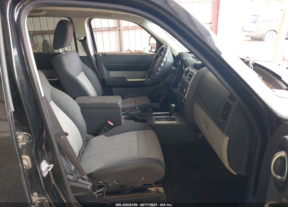 2007 DODGE NITRO VIN: 1D8GU58K07W662790