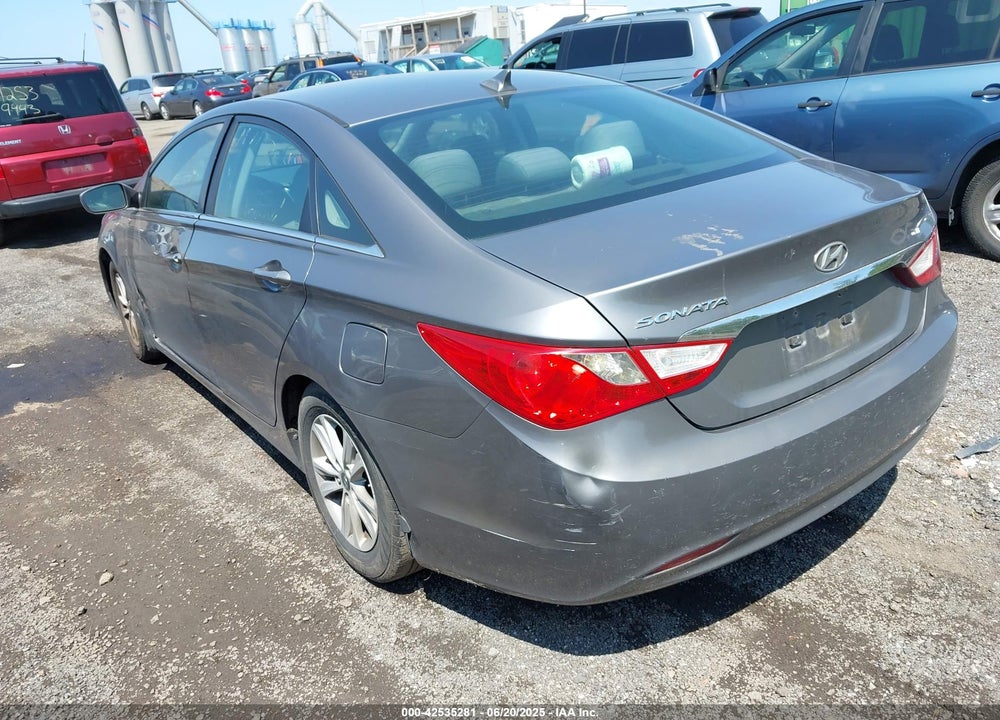 2011 HYUNDAI SONATA VIN: 5NPEB4ACXBH220400