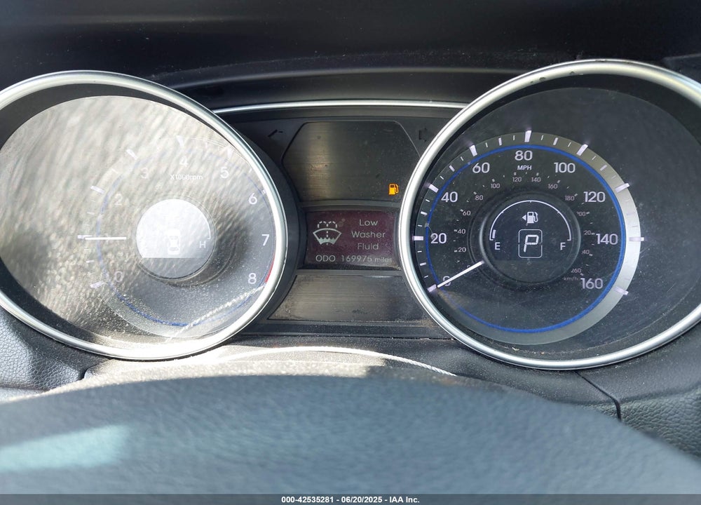 2011 HYUNDAI SONATA VIN: 5NPEB4ACXBH220400