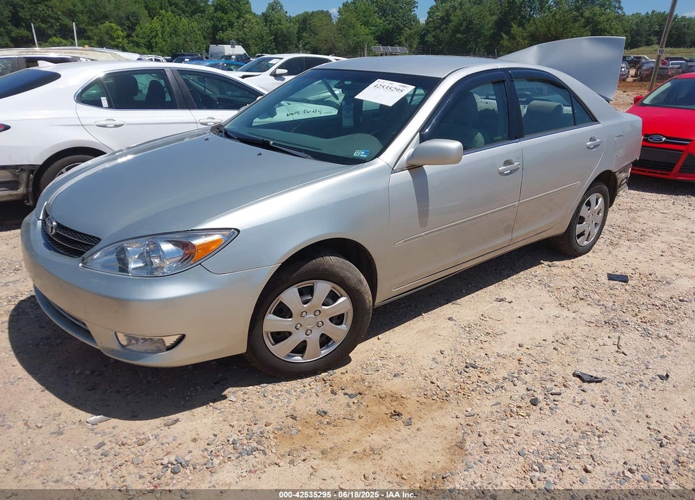 2004 TOYOTA CAMRY XLE VIN: 4T1BE30K64U346562