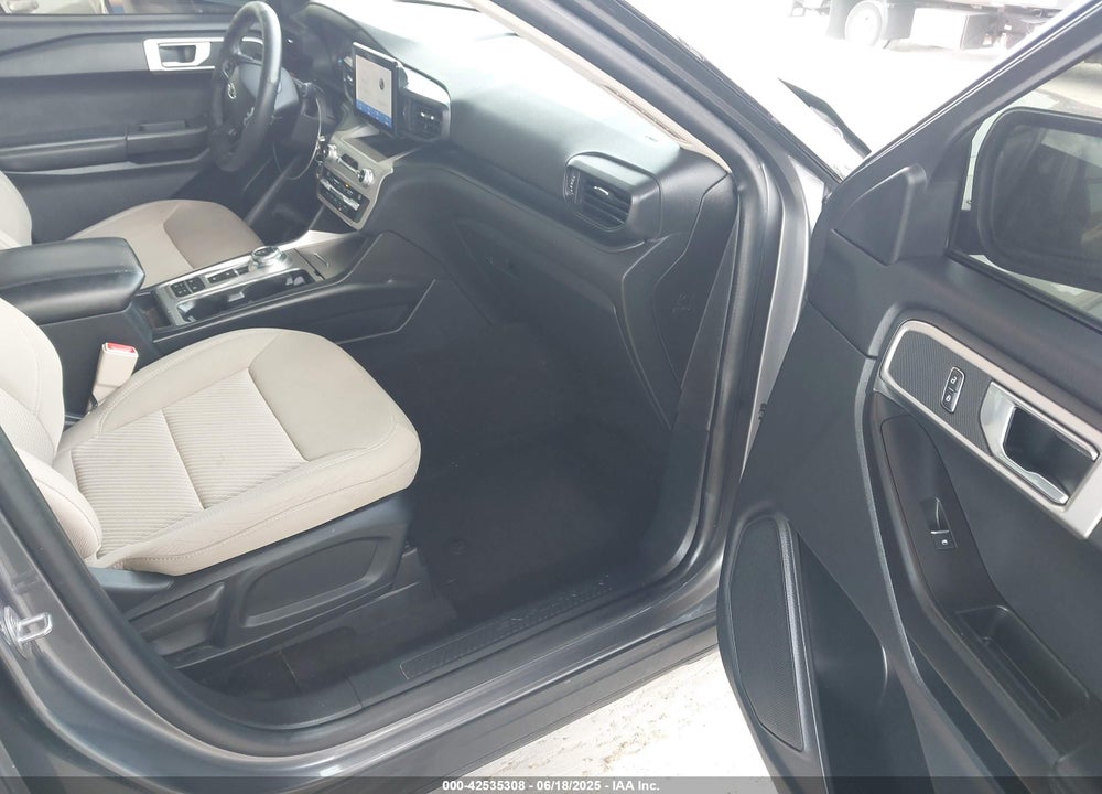 2021 FORD EXPLORER VIN: 1FMSK7BH4MGA27855