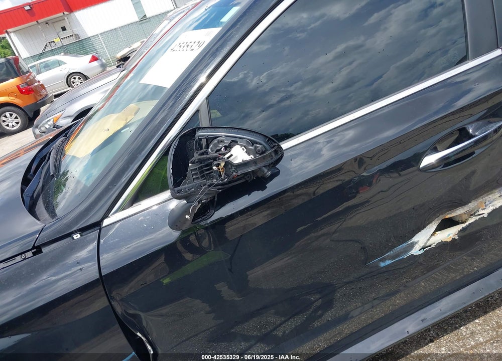 2023 HYUNDAI SONATA LIMITED VIN: KMHL34J29PA330750