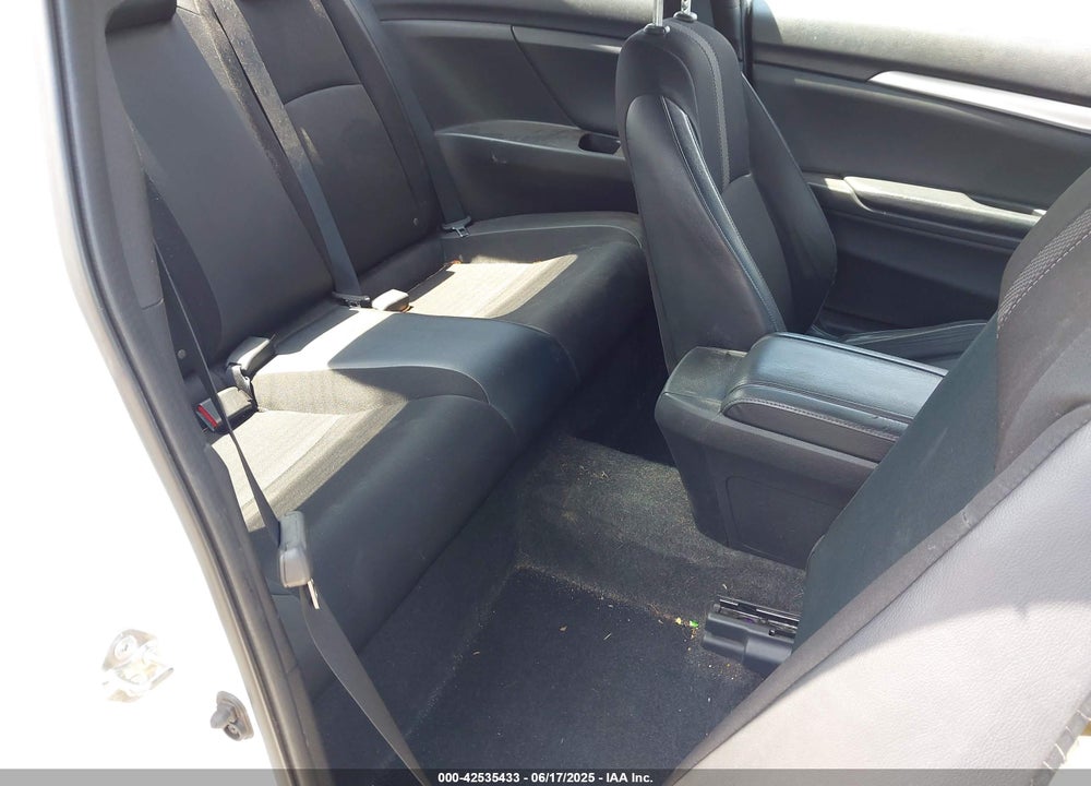 2019 HONDA CIVIC VIN: 2HGFC4B83KH300594