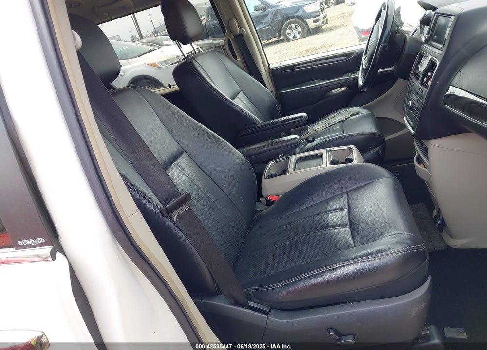 2013 CHRYSLER TOWN & COUNTRY TOURING-L VIN: 2C4RC1CG6DR663131