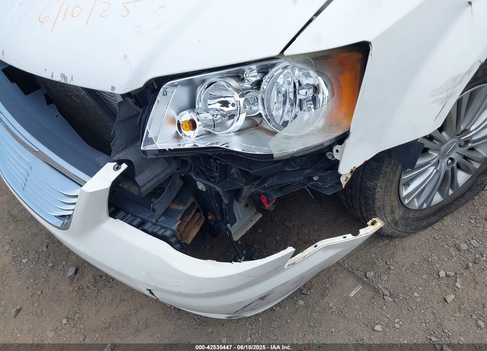 2013 CHRYSLER TOWN & COUNTRY TOURING-L VIN: 2C4RC1CG6DR663131
