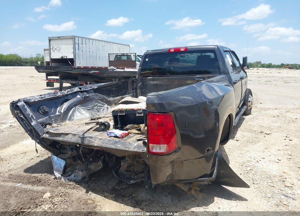2018 RAM 3500 VIN: 3C63RRGL4JG199887