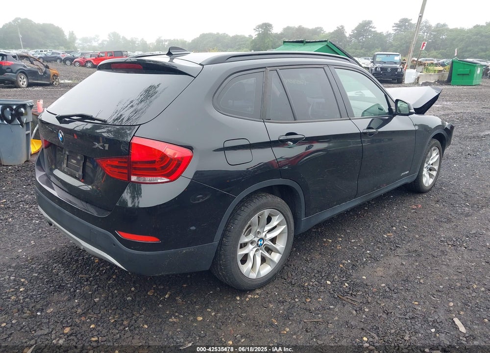 2015 BMW X1 VIN: WBAVL1C56FVY39184