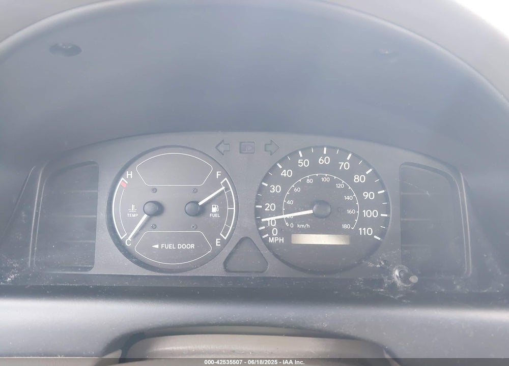 1998 TOYOTA COROLLA CE VIN: 2T1BR12E4WC032882