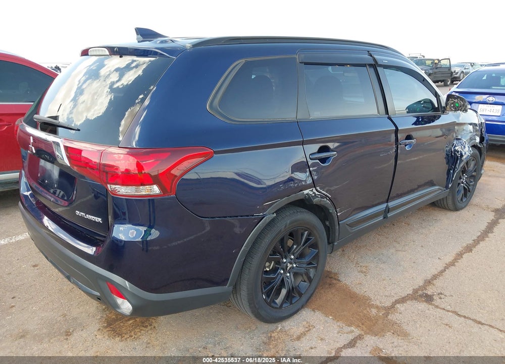 2018 MITSUBISHI OUTLANDER VIN: JA4AD3A39JZ046758