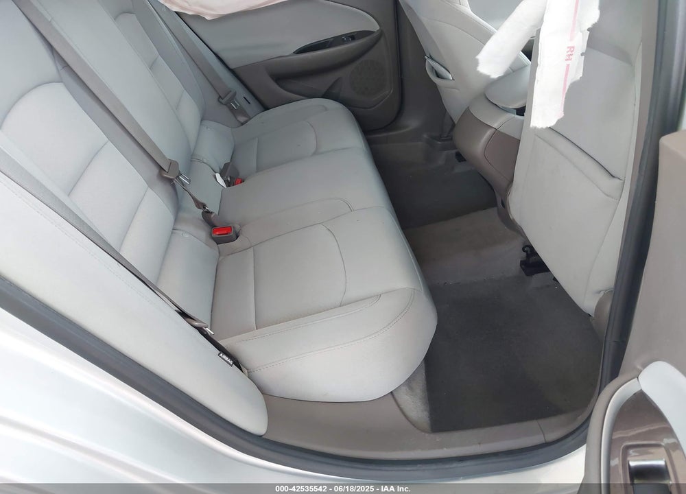 2019 CHEVROLET MALIBU VIN: 1G1ZB5ST0KF189330