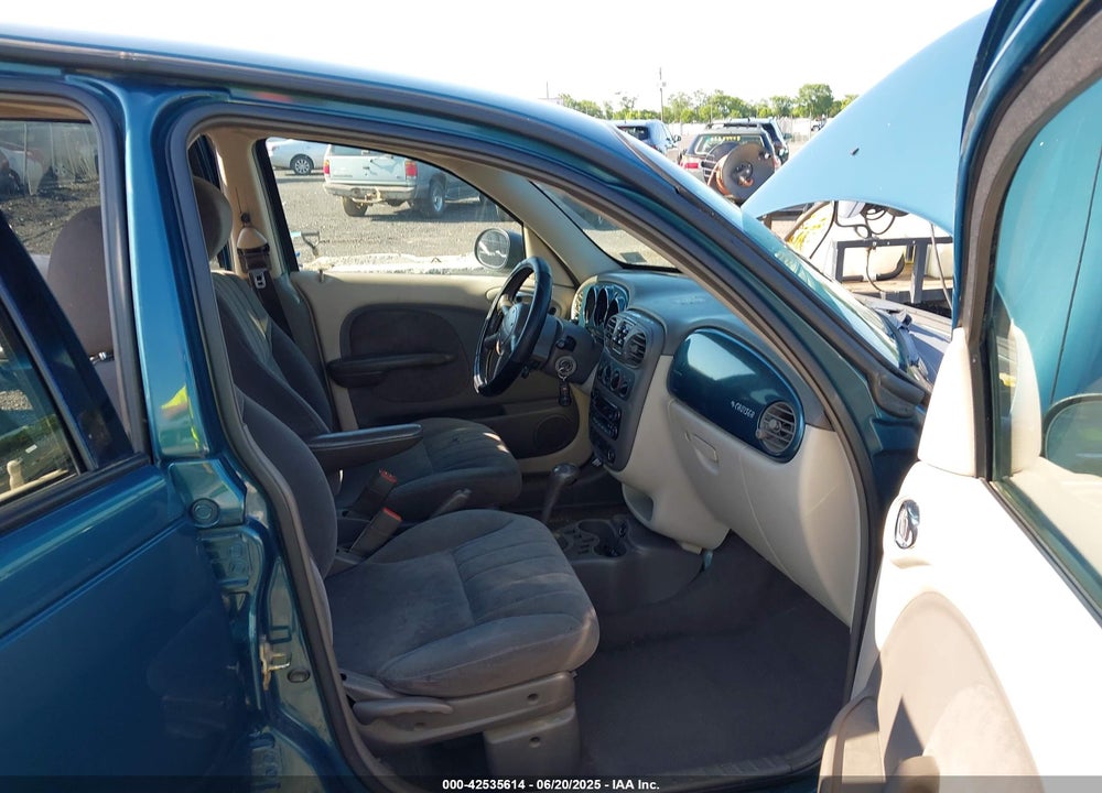 2001 CHRYSLER PT CRUISER VIN: 3C8FY4BB61T653945