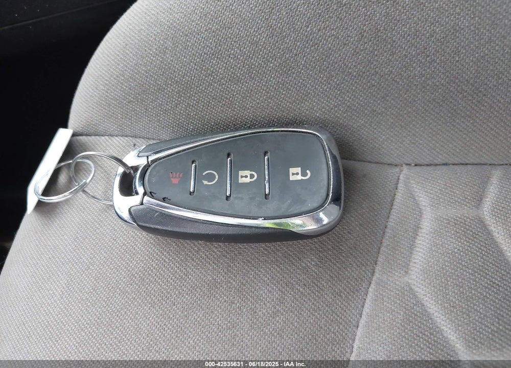 2020 CHEVROLET EQUINOX VIN: 2GNAXHEV3L6203356
