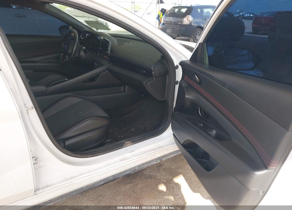 2021 HYUNDAI ELANTRA VIN: KMHLR4AF1MU154563