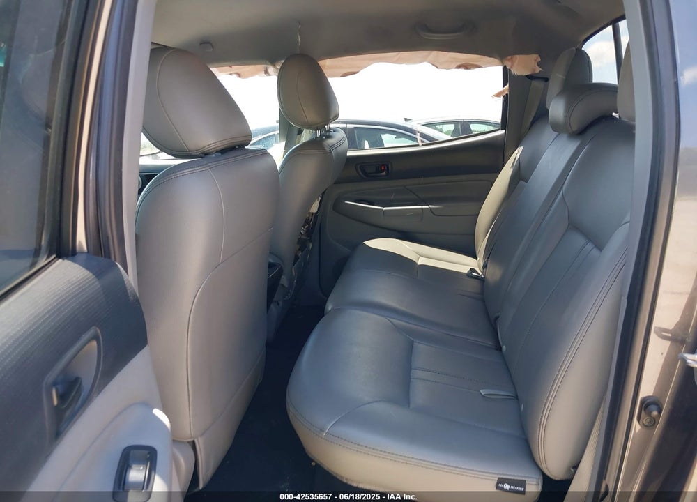 2014 TOYOTA TACOMA VIN: 5TFLU4EN1EX088813