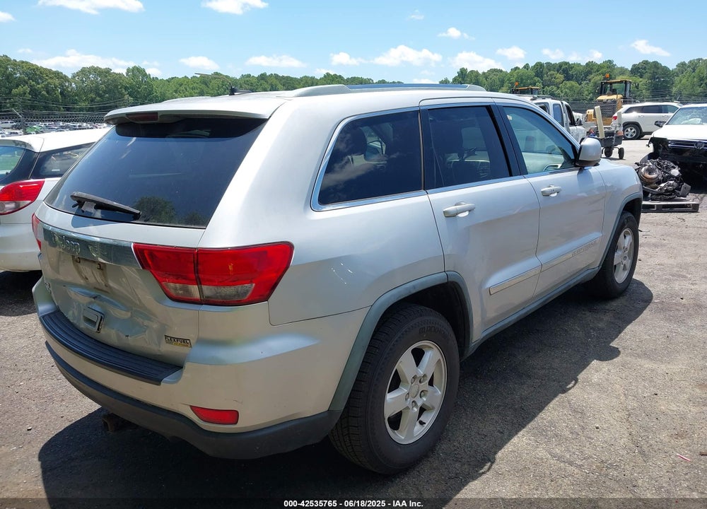 2011 JEEP GRAND CHEROKEE LAREDO VIN: 1J4RR4GG2BC585912
