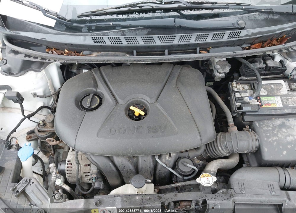 2013 HYUNDAI ELANTRA VIN: 5NPDH4AE8DH287916