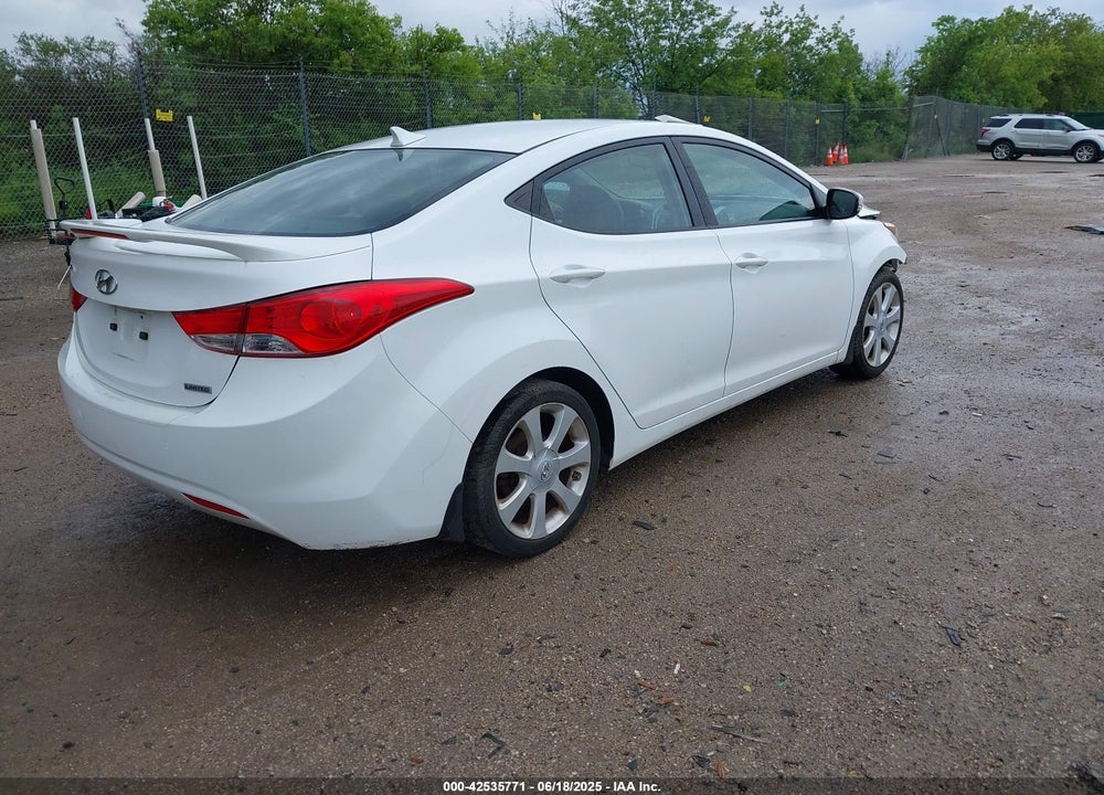 2013 HYUNDAI ELANTRA VIN: 5NPDH4AE8DH287916