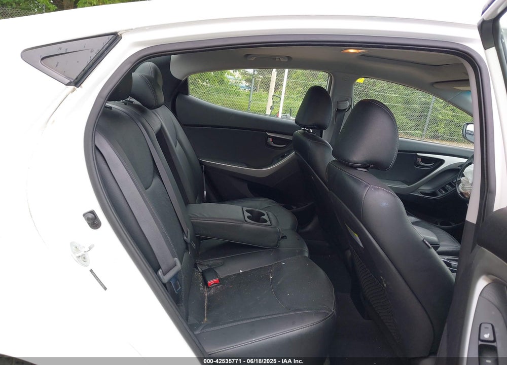 2013 HYUNDAI ELANTRA VIN: 5NPDH4AE8DH287916