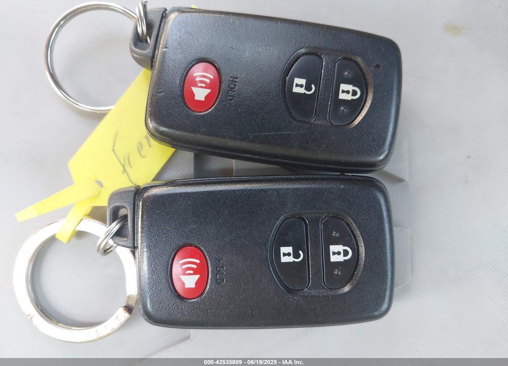 2011 TOYOTA PRIUS TWO VIN: JTDKN3DU3B1363334