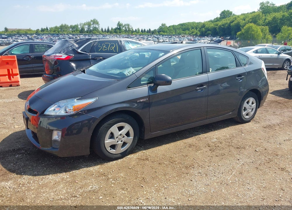 2011 TOYOTA PRIUS TWO VIN: JTDKN3DU3B1363334