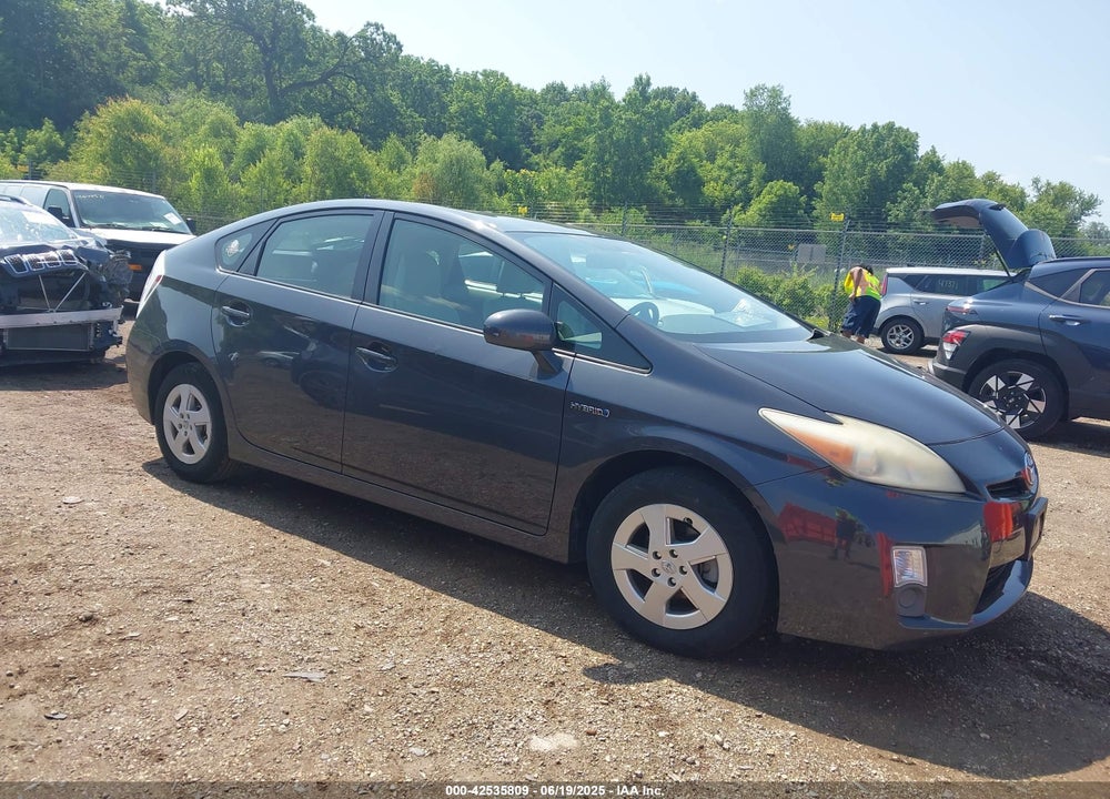 2011 TOYOTA PRIUS TWO VIN: JTDKN3DU3B1363334