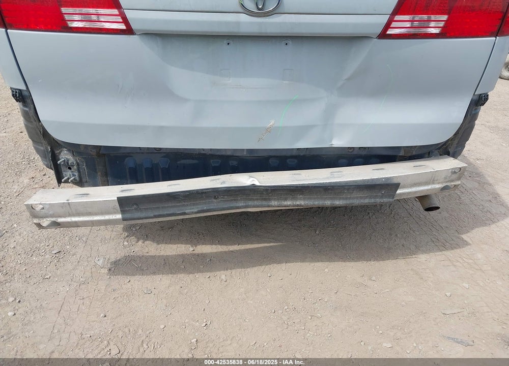 2004 TOYOTA SIENNA LE VIN: 5TDZA23C14S148974