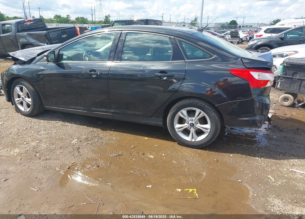 2014 FORD FOCUS SE VIN: 1FADP3F24EL122363