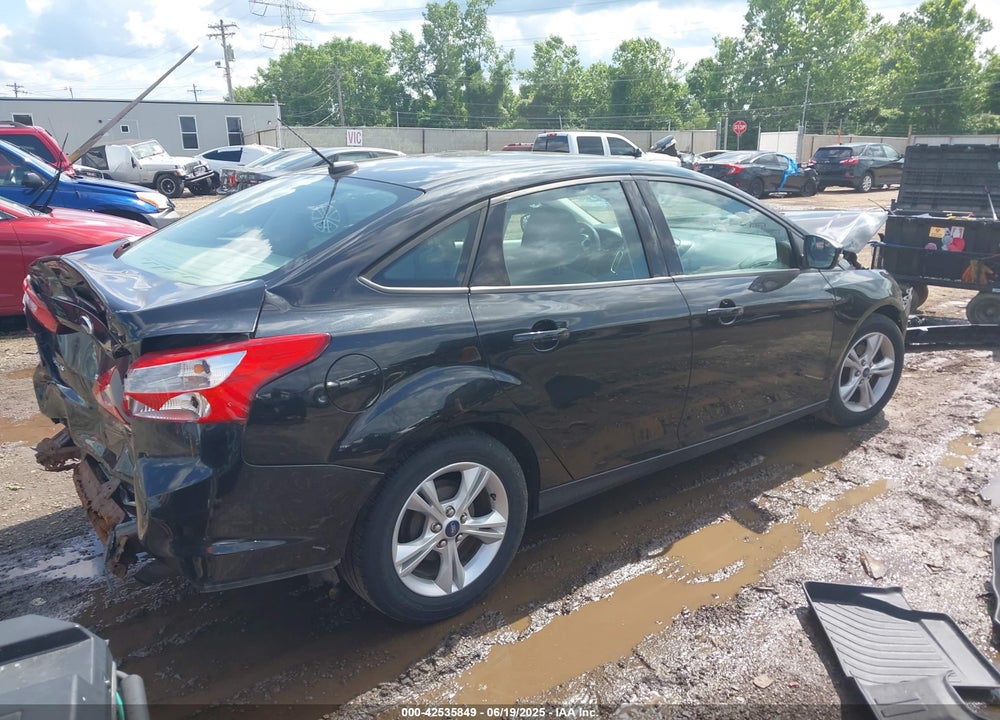 2014 FORD FOCUS SE VIN: 1FADP3F24EL122363