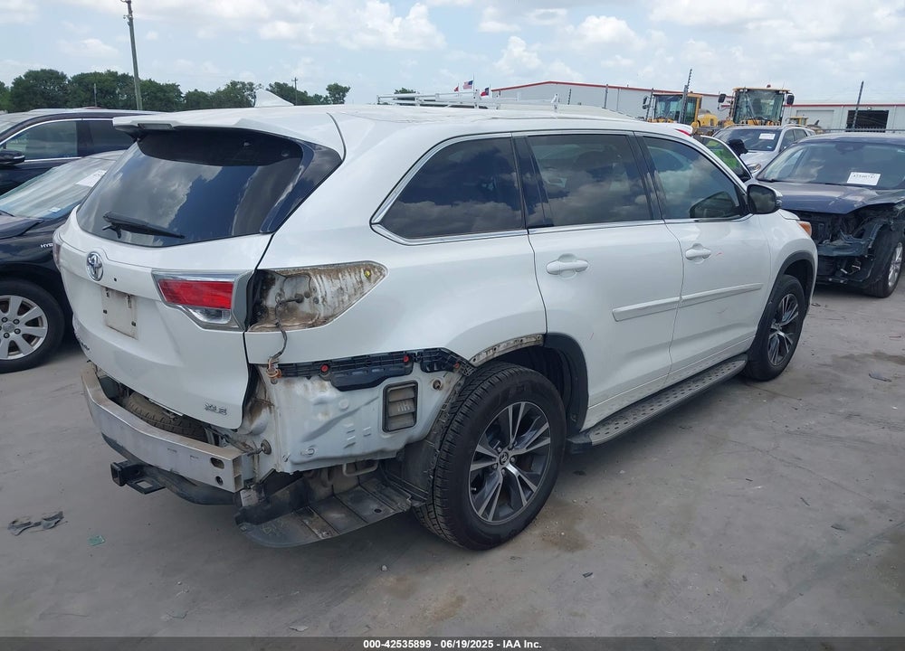 2016 TOYOTA HIGHLANDER VIN: 5TDKKRFH7GS141692