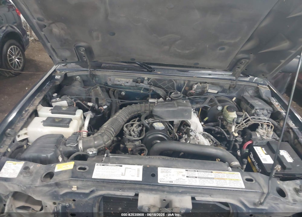 2001 FORD RANGER XL/XLT VIN: 1FTYR10C11TA00419