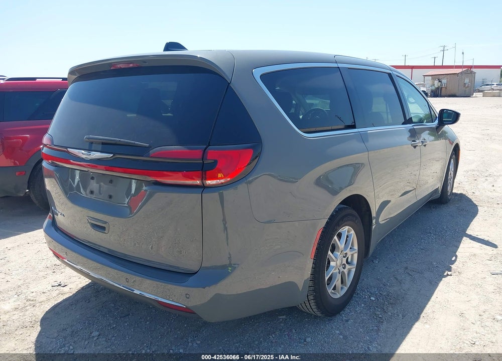 2023 CHRYSLER PACIFICA TOURING L VIN: 2C4RC1BG3PR597465