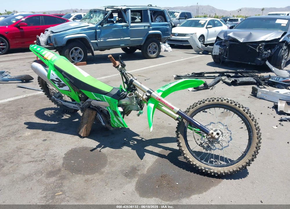 2020 KAWASAKI KX450 F VIN: JKAKXGJC9LA012906