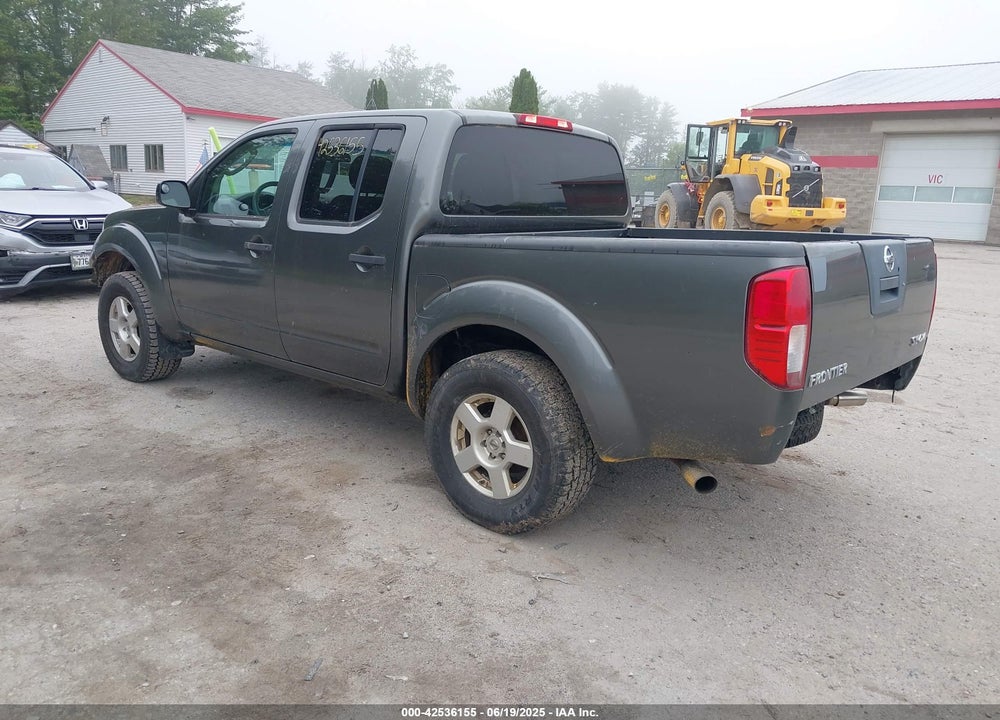 2006 NISSAN FRONTIER SE VIN: 1N6AD07W56C455045