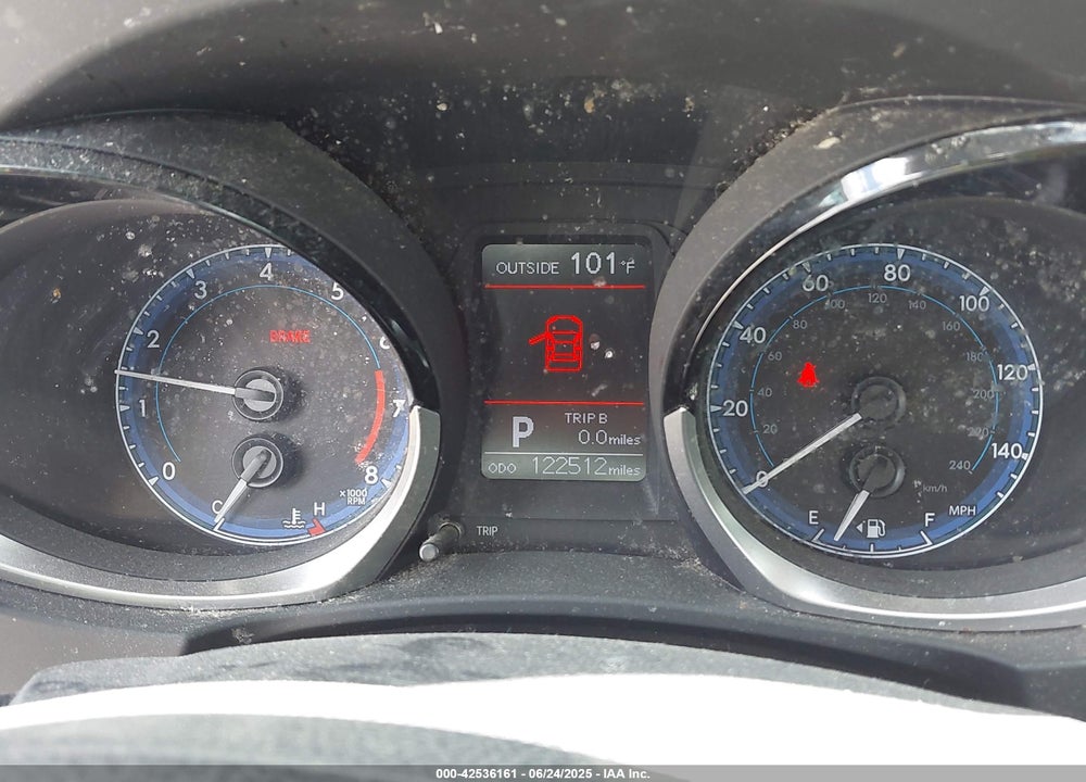 2015 TOYOTA COROLLA VIN: 5YFBURHE5FP306255