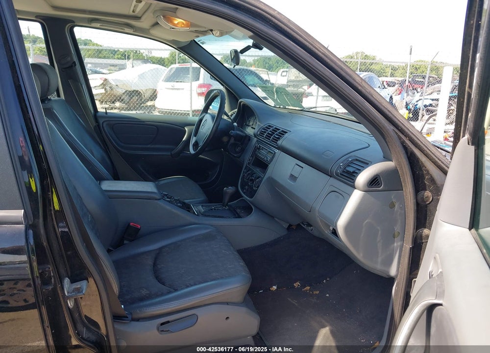 1998 MERCEDES-BENZ ML 320 CLASSIC VIN: 4JGAB54E9WA013555