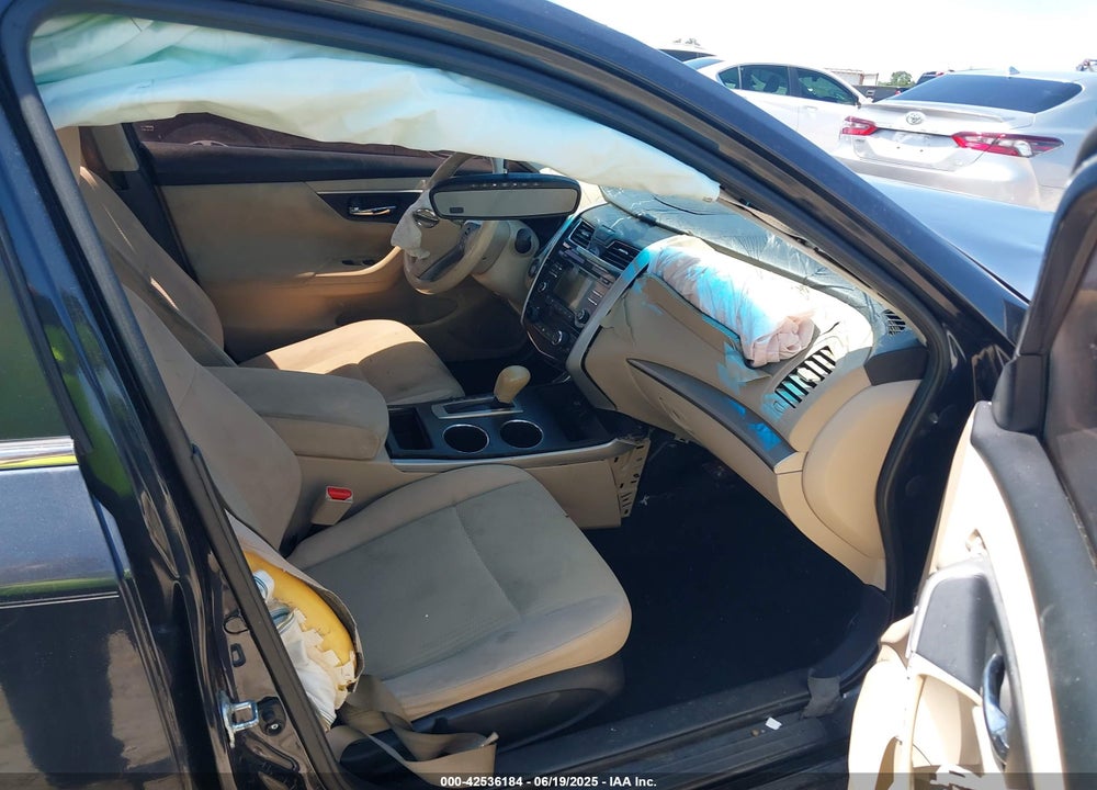 2015 NISSAN ALTIMA VIN: 1N4AL3AP8FC158687