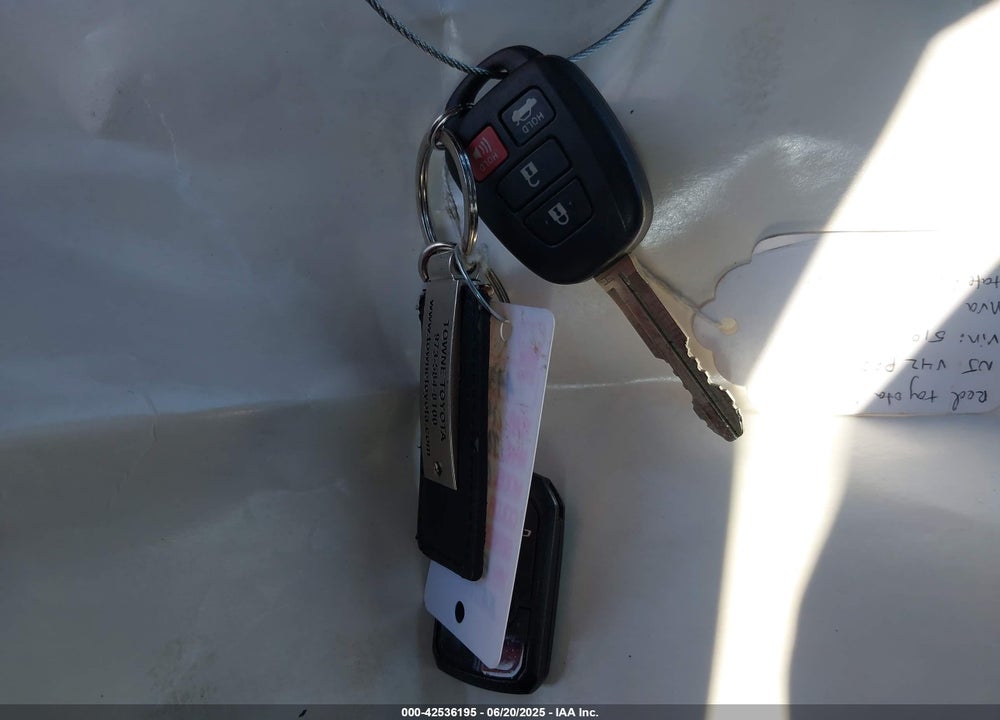 2019 TOYOTA COROLLA VIN: 2T1BURHE7KC125197