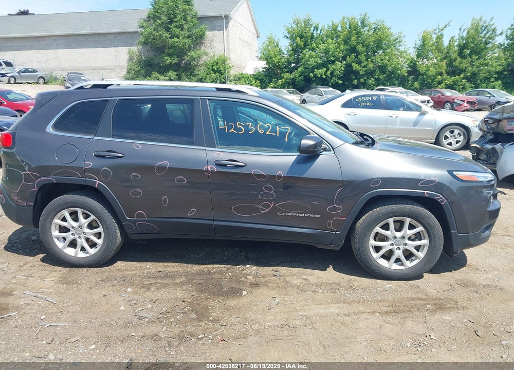 2015 JEEP CHEROKEE VIN: 1C4PJMCB2FW556249