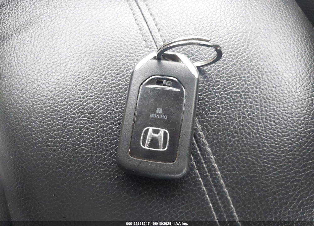 2017 HONDA ACCORD VIN: 1HGCR2F87HA288036