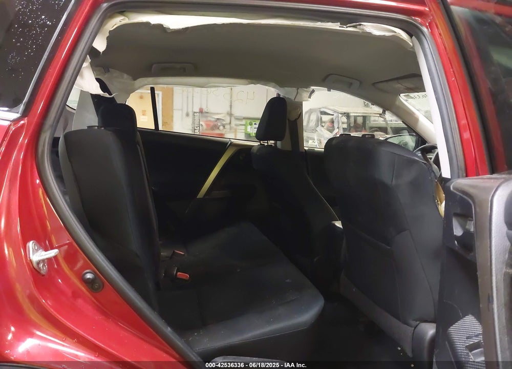 2015 TOYOTA RAV4 VIN: 2T3BFREV5FW291406