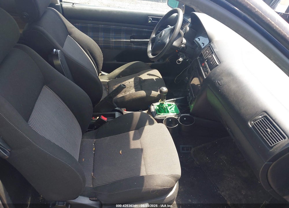 2002 VOLKSWAGEN GTI 1.8L VIN: 9BWDE61J724044608