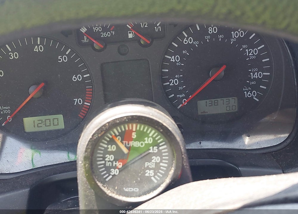 2002 VOLKSWAGEN GTI 1.8L VIN: 9BWDE61J724044608